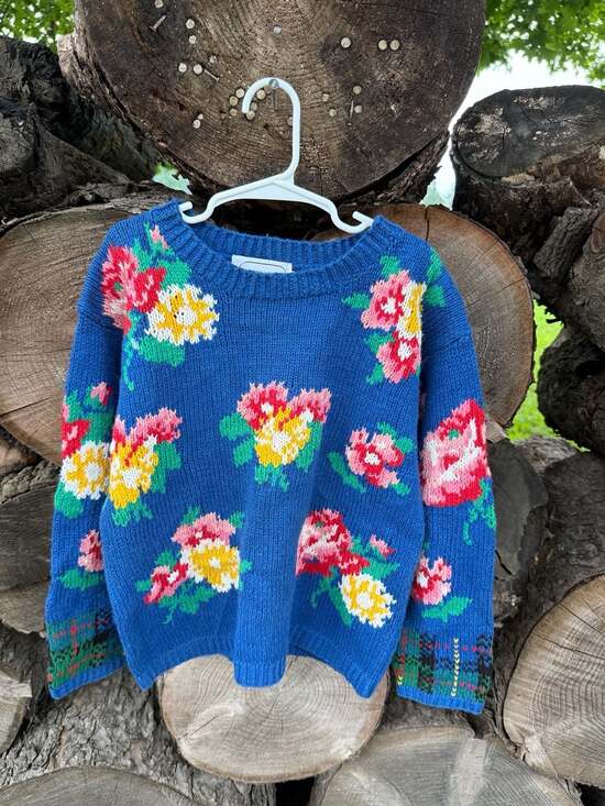 Adrienne Vittadini Sweaters - Adrienne Vittadini Vintage Floral Knit Sweater Blue Size S Plaid Cuffs